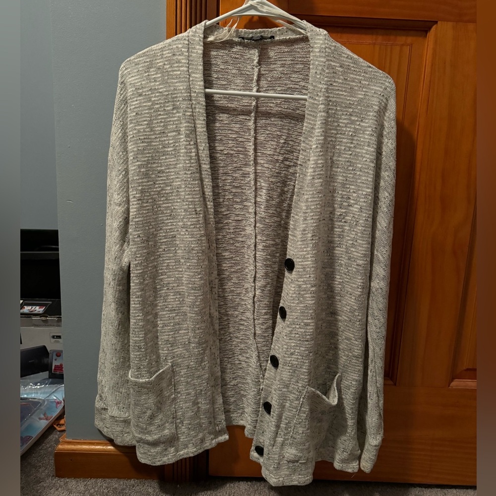 American Eagle Cardigan